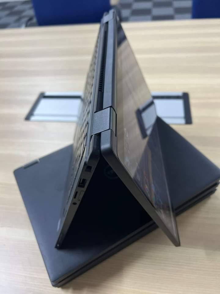 DELL LATITUDE 360° ROTATION Touch Dell Latitude 7390 2-in-1 Intel i5 Processor 8th Gen IPS Panel 